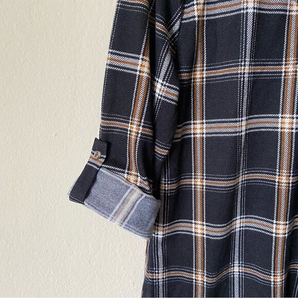 Eden & Olivia Black Shirt Button Down Plaid Size M - Picture 5 of 8